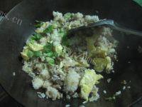 香菇鸡蛋炒饭做法图解11)