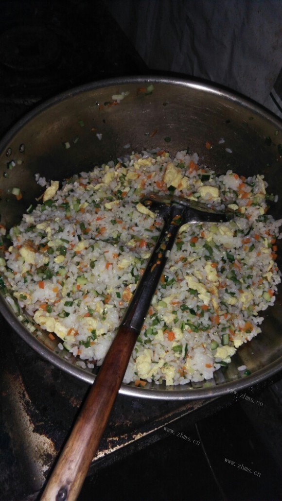 珍馐美味的炒米饭