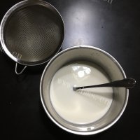 脆皮炸鲜奶做法图解3)