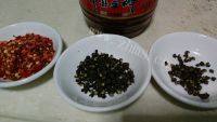 家常菜香辣水煮鱼做法图解2)