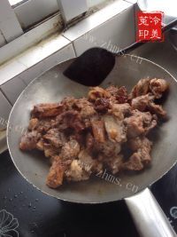 红烧牛外脊筋做法图解6)