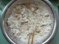 自己做的香酥鸡蛋灌饼做法图解1)