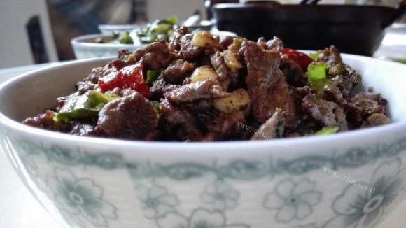 色香味俱全的小炒牛肉
