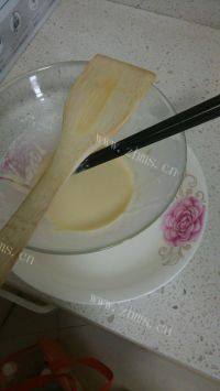 鸡蛋豆沙卷做法图解1)