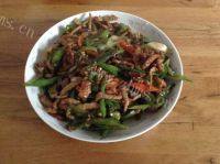 家常菜尖椒肉丝