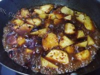 美味麻辣土豆烧鸡翅做法图解3)