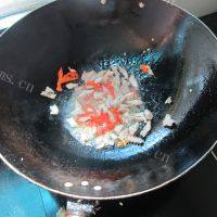 「自创」扁豆炒肉做法图解4)