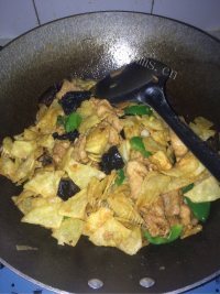 油而不腻的过油肉土豆片