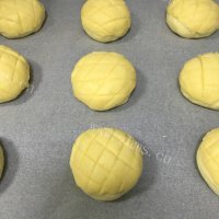 喷香的菠萝包做法图解16)