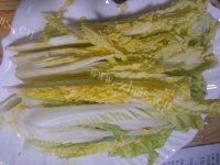 娃娃菜炒肉做法图解2)