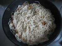 「念念不忘」豆角焖面做法图解6)
