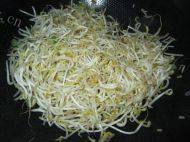 家常韭菜炒豆芽做法图解3)