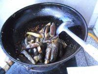 可口的鱼香茄子做法图解11)