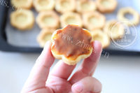 甜蜜的炼乳蜂蜜夹心饼干做法图解13)
