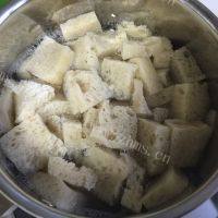 自己做的凉拌菠菜面筋做法图解2)