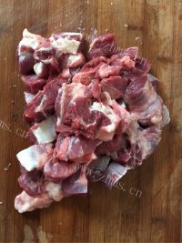 番茄牛肉汤做法图解1)