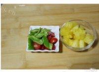 美味的菠萝咕噜豆腐做法图解2)
