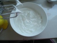 自制紫薯戚风蛋糕做法图解9)
