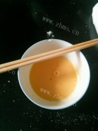 色味俱佳的香煎土豆饼做法图解3)