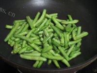 美味的刀豆土豆做法图解5)