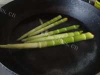 家常菜凉拌竹笋做法图解3)