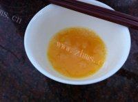 色味俱佳的西红柿蛋花汤做法图解6)