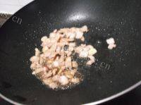 美味的土豆炒肉做法图解5)