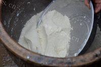 营养丰富鱼炖豆腐做法图解11)