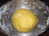自制黄金南瓜饼做法图解3)