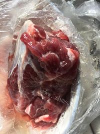 美味的玛咖炖牛肉做法图解3)