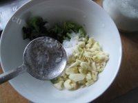 「美味可口」皮蛋豆腐做法图解8)