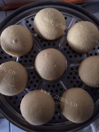 美味的玉米面馒头做法图解7)