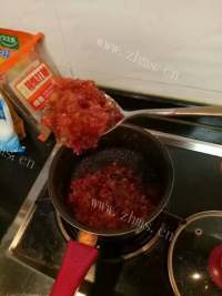 热腾腾的山楂酱做法图解5)