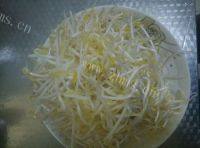 家常菜凉拌豆芽做法图解1)