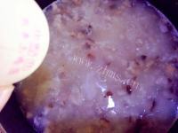 美味的香菇肉沫粥做法图解8)