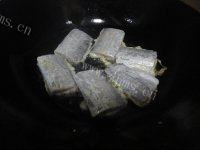 「美味可口」红烧带鱼做法图解3)