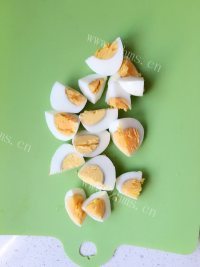好吃的苦苣拌鸡蛋做法图解3)