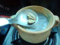 如此诱人的白果排骨汤做法图解4)