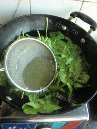 菠菜拌海蜇做法图解3)