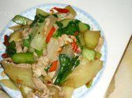 家常菜芥兰炒肉