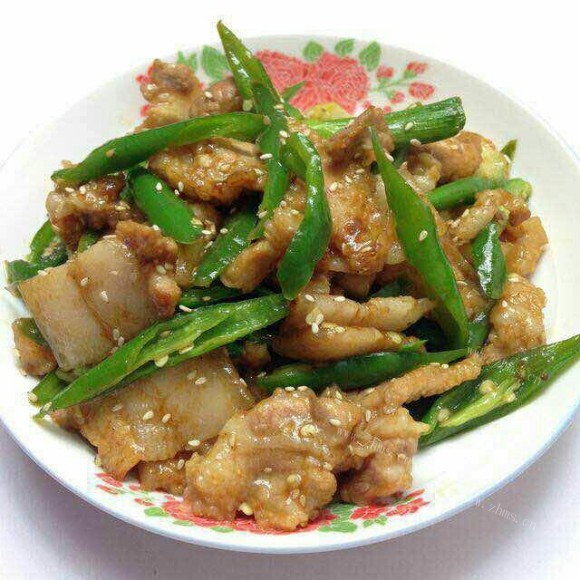 特下饭的青椒炒肉
