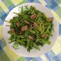 家常芹菜炒肉做法图解6)