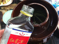 诱人的酸辣豆角做法图解9)