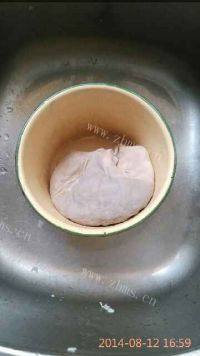 美味的猪肚莲子汤做法图解2)