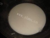 自制芒果椰浆西米露做法图解10)