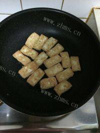 家常菜红烧豆腐做法图解3)