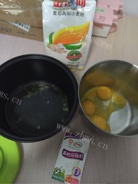 自己做的电饭锅蛋糕做法图解1)