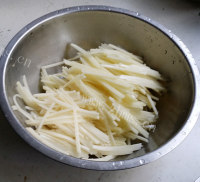 简单的蒸土豆丝做法图解2)