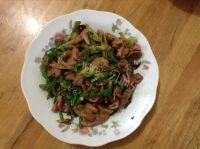 家常菜尖椒肥肠