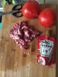 美味的番茄牛肉煲做法图解1)